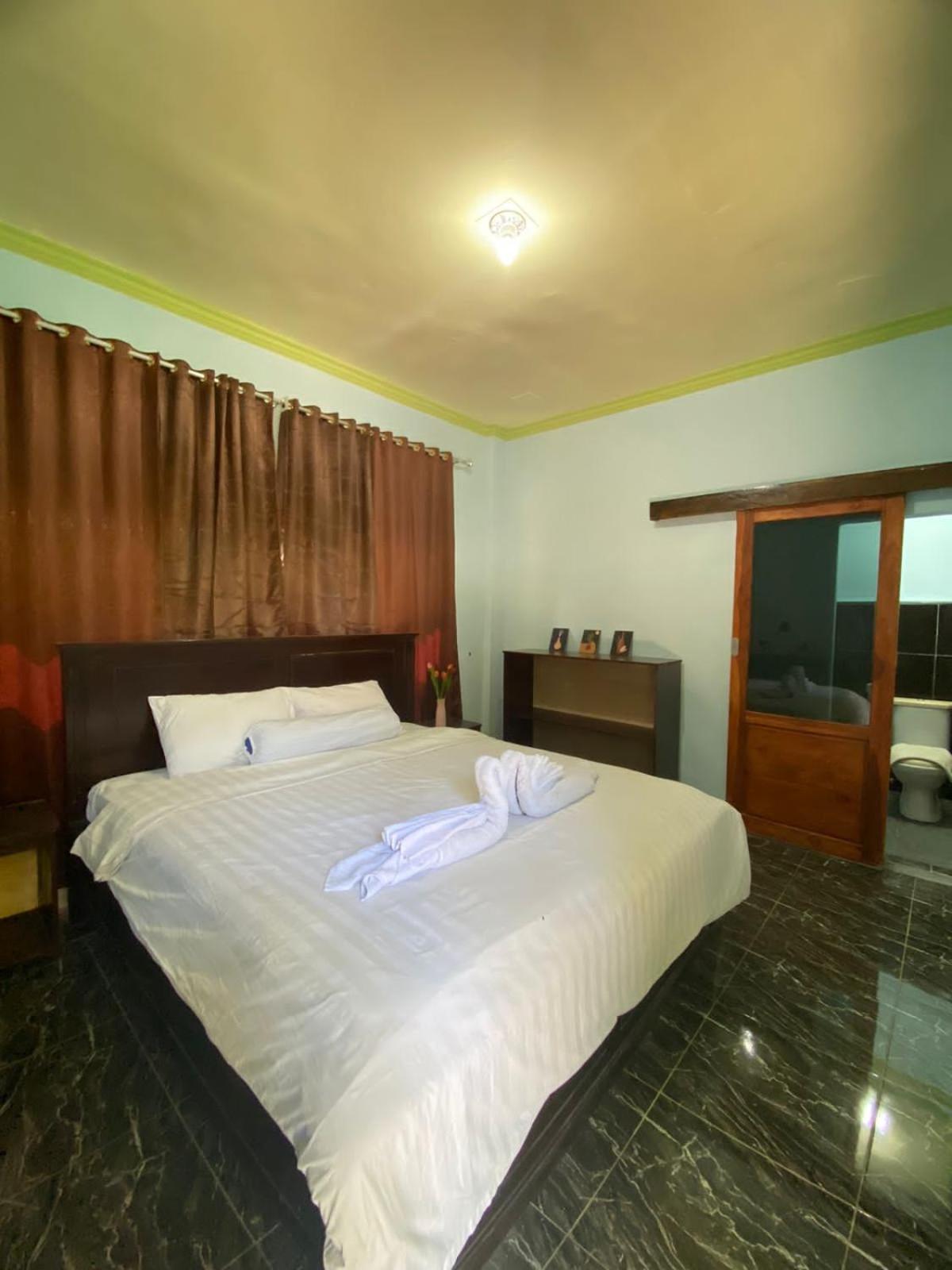 Kurnia Family Homestay & Restaurant! Huu Εξωτερικό φωτογραφία