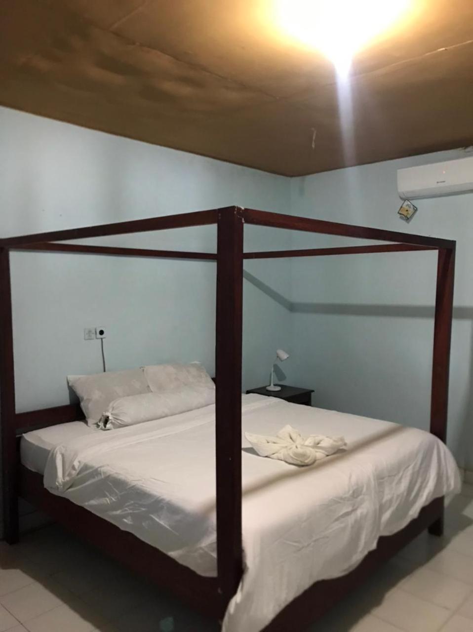 Kurnia Family Homestay & Restaurant! Huu Εξωτερικό φωτογραφία
