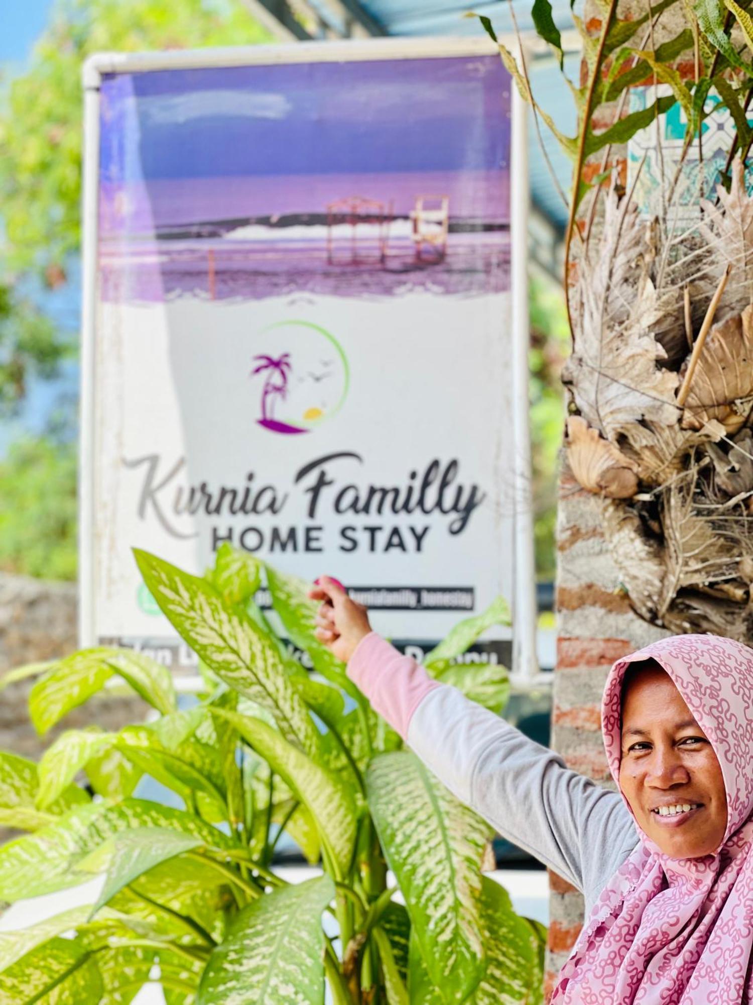Kurnia Family Homestay & Restaurant! Huu Εξωτερικό φωτογραφία